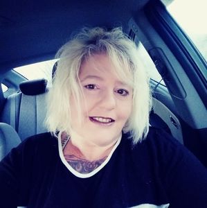 Meet your Posher, Chrissy